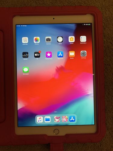 Customer photo review of Apple iPad Air 2 16GB WiFi Gold Refurbished Excellent