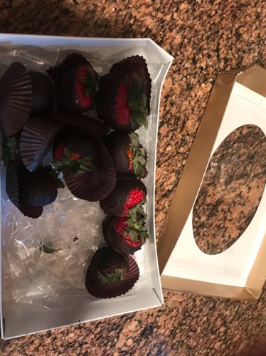 Customer photo review of Chocolate Dipped & Drizzled Fresh Strawberries and Fruits