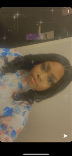 Customer photo review of Brooklyn Hair 7A Straight / 3 Bundles with 4x4 Lace Closure Look