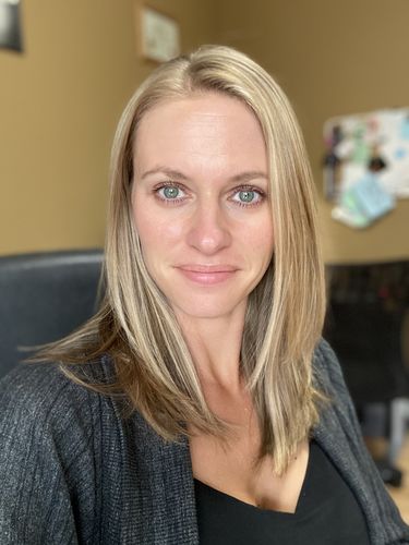 Customer photo review of Lash & Brow Enhancing Serum