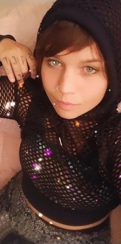 Customer photo review of Cropped Net Hoodie - Black