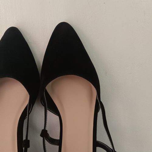 Customer photo review of Gian Black Suede