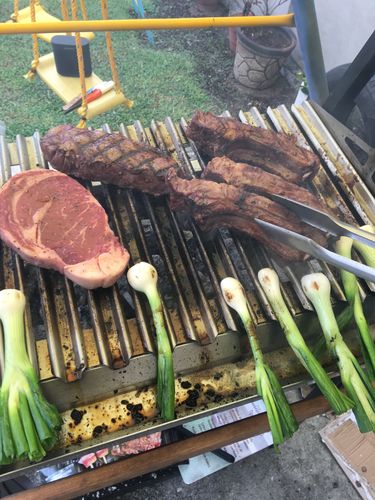Reseña con foto de un cliente sobre Kit Carne Asada