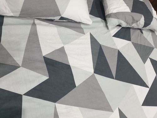 Customer photo review of Mulberry-Bed Sheet Set