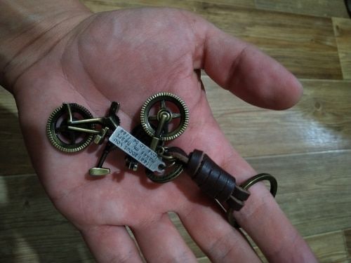 Customer photo review of Porte Clé Cuir Vélo Vintage
