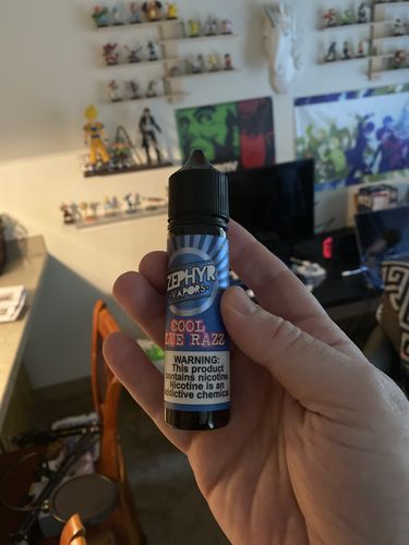 Customer photo review of Cool Blue Razz