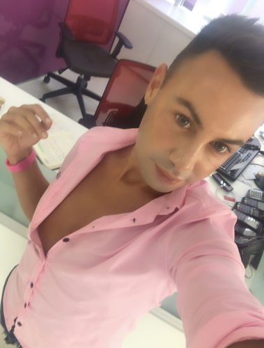 Customer photo review of Dolly Eye Gray