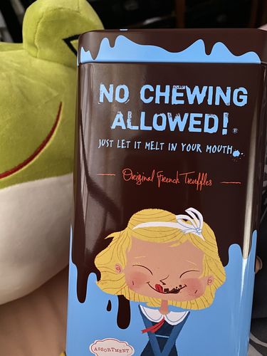 Customer photo review of Assorted Flavors Tin