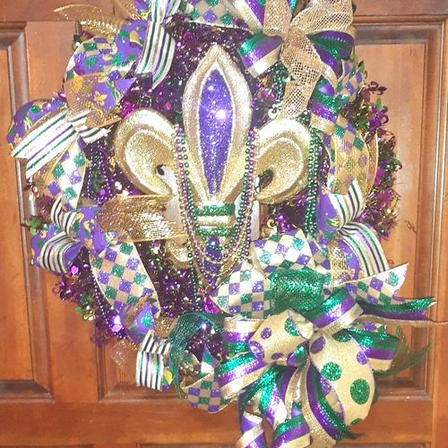 Customer photo review of 2.5"X10Yd Giant Polka Dots Gold/Emerald/Purple RGA1310WY