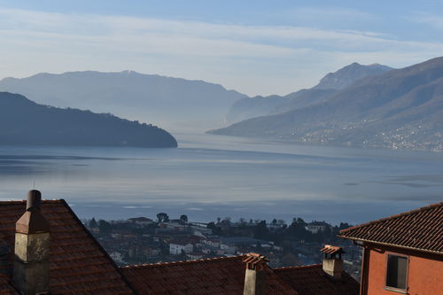 Customer photo review of Il Lago di Como visto dal cielo