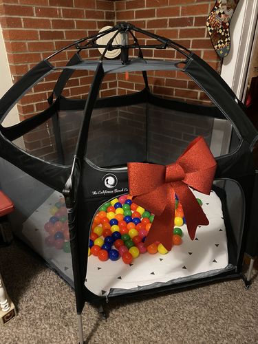 Customer photo review of Pop N' Go® Playpen