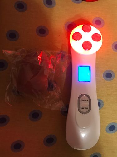 Customer photo review of Everything Beauty™ Anti-Aging LED Skin Tightening Device