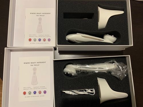 Customer photo review of Everything Beauty™ Anti-Aging LED Skin Tightening Device