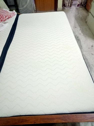 Customer photo review of The Flo Mattress Ergo