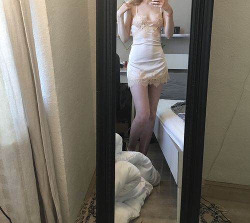 Customer photo review of Barbara's Silky Nightdress