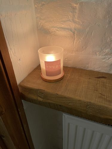 Customer photo review of Happy Aromatherapy Candle