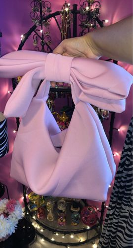 Customer photo review of 2021 New Spring Summer Woman New Personality Pink Color Spliced Bow Handbag