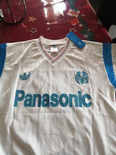Customer photo review of 1990 Marseille Away retro kit
