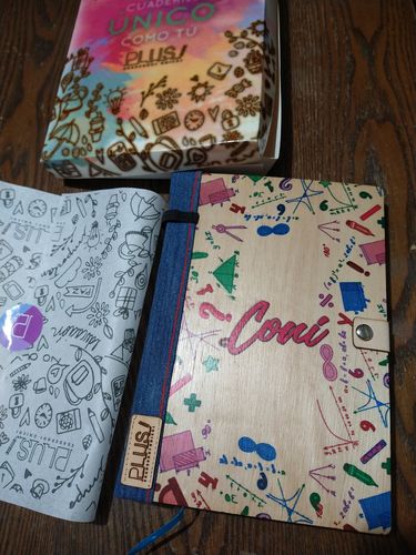 Reseña con foto de un cliente sobre Cuaderno Único