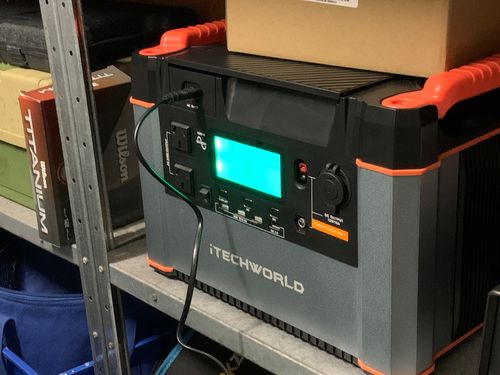 Customer photo review of Lithium Portable Power Station 1000 Watt 60Ah iTECH1000P