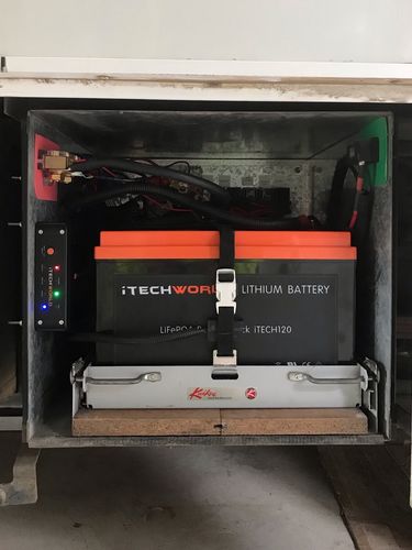 Customer photo review of Dual input 40A In-Vehicle Battery Charger DC iTECHDCDC40 DCDC