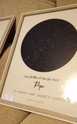 Customer photo review of Marco de madera magnetizados