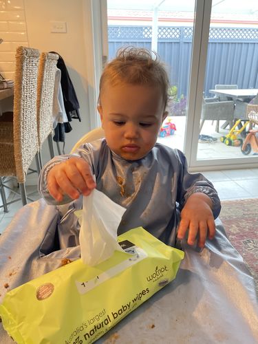 Customer photo review of 100% Natural Baby Wipes - Bulk Buy 12 Pack 13.00% Off Auto renew
