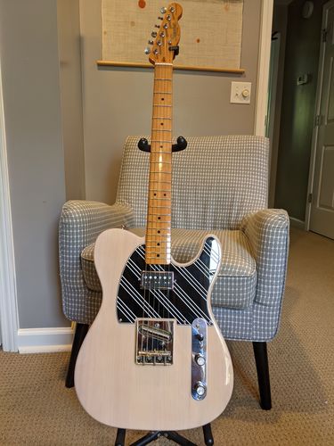 Customer photo review of Three Stripes - Telecaster Pickguard - Black/White/Black