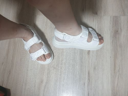 Customer photo review of Sandales Orthopédiques Lisa