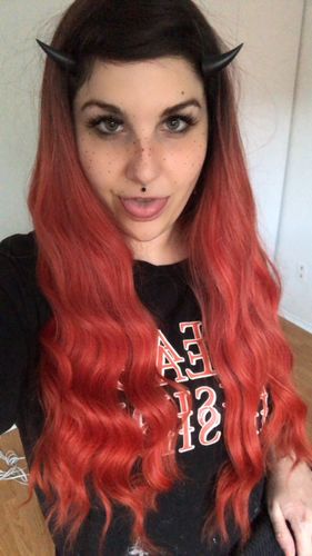 Customer photo review of Cherry Pie | rose cap heat resistant wig