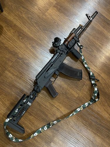 Customer photo review of The Bolt Sling - Alohaflage