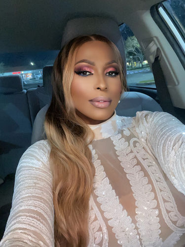 Customer photo review of Brooklyn Hair 13x6 Lace Front Wig / Ombre Blonde Loose Body Wave Style