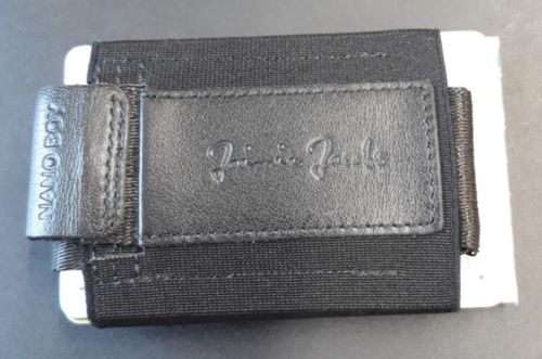 Customer photo review of Nano Boy with small elastic coin pocket
