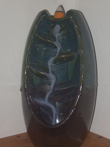 Customer photo review of Conos de Incienso - Mezcla de aromas (50 Unidades)