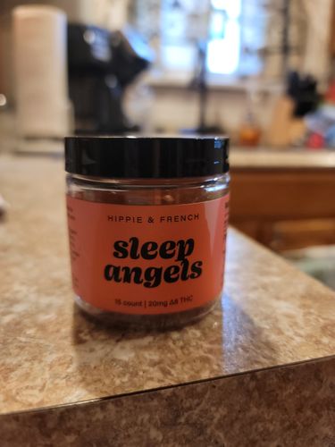 Customer photo review of Delta 8 THC 'SLEEP ANGELS' : Intoxicating