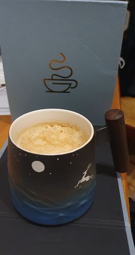 Customer photo review of Elk and Moon Coffee & Tea Mug