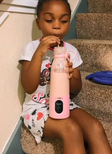 Customer photo review of Leegoal® Blender Bravo