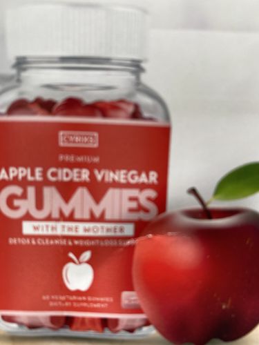 Customer photo review of 1 Bottle of Apple Cider Vinegar Gummies