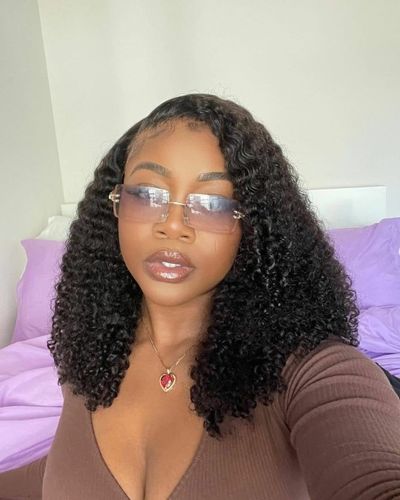 Customer photo review of 13x4 Curly Lace frontal Wig 180% density