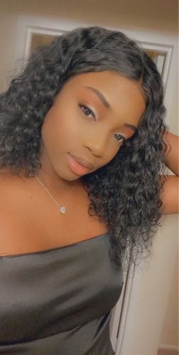 Customer photo review of 13x4 Curly Lace frontal Wig 180% density