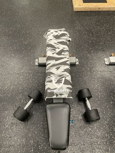 Customer photo review of Undetected x Grey Camo