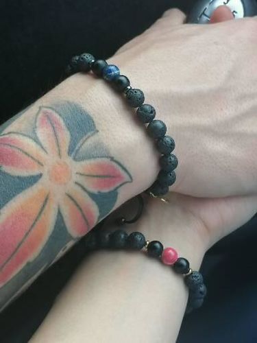 Reseña con foto de un cliente sobre Elegant Jaspe Volcánic