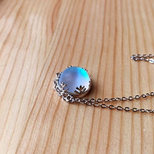 Customer photo review of Aurora Borealis Necklace