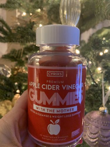 Customer photo review of 1 Bottle of Apple Cider Vinegar Gummies