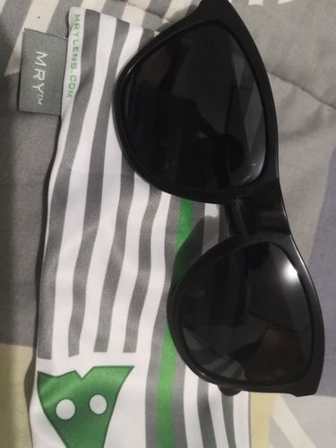Customer photo review of MRY Replacement Lenses for Oakley Frogskins