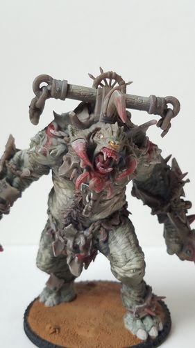 Customer photo review of Giant Beast Tabletop Miniature