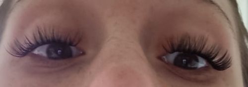 Customer photo review of And so it begins - Starter Set (mit schwarzem Wimpernkleber)