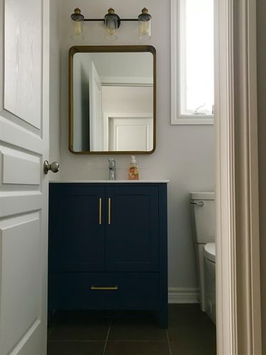 Customer photo review of CCS201 - 30" Navy Blue, Floor Standing Modern Bathroom Vanity