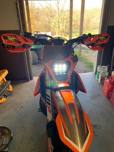 Customer photo review of 2014 - 2022 KTM LED HEADLIGHT 4200 LUMENS SUPER BRIGHT LIGHT EXC XC TPI PLUG & PLAY