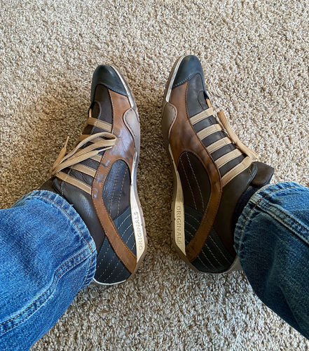 Customer photo review of Men's GrandPrix Sneaker in Designo Marron (Medium and Dark Brown)